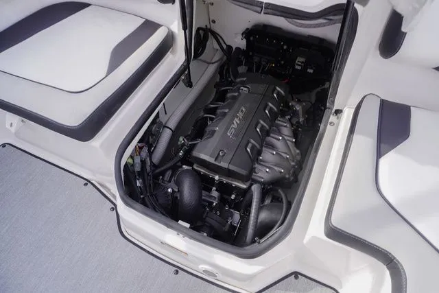 Slide: The Image of Yamaha SX195 2025 - 22