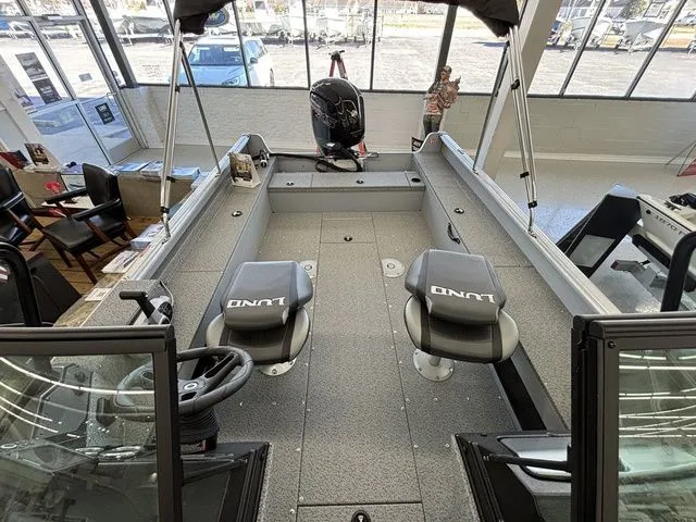 Slide: The Image of Lund 1875 Alaskan Sport 2025 - 18