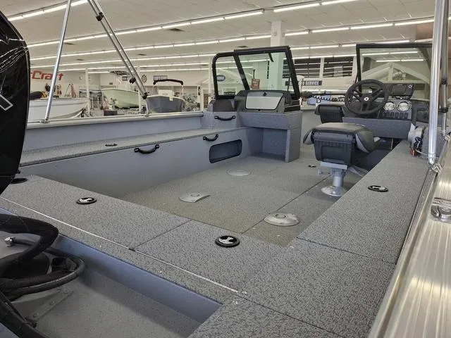 Slide: The Image of Lund 1875 Alaskan Sport 2025 - 5