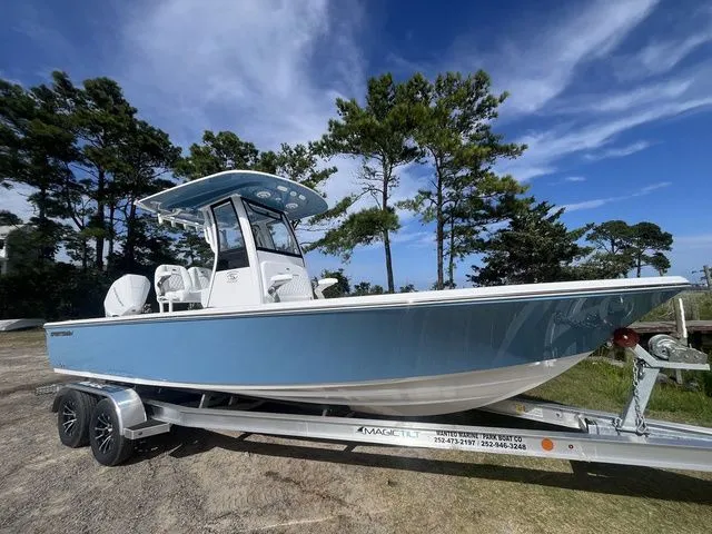 The Image of Sportsman Masters 247OE Bay Boat 2026 - 1