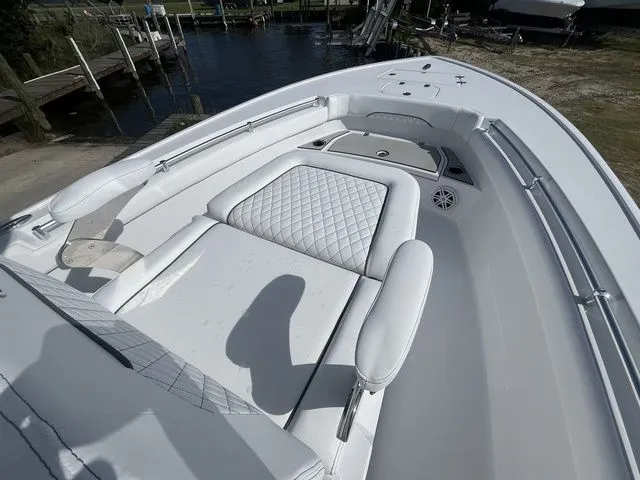 Slide: The Image of Sportsman Masters 247OE Bay Boat 2026 - 8