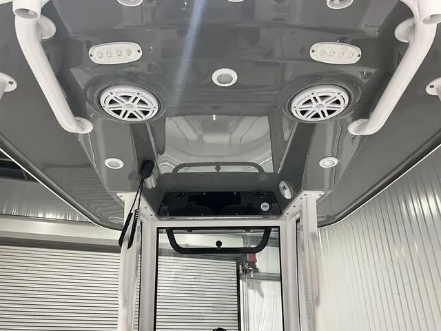 Slide: The Image of Sportsman Open 212 Center Console 2025 - 12