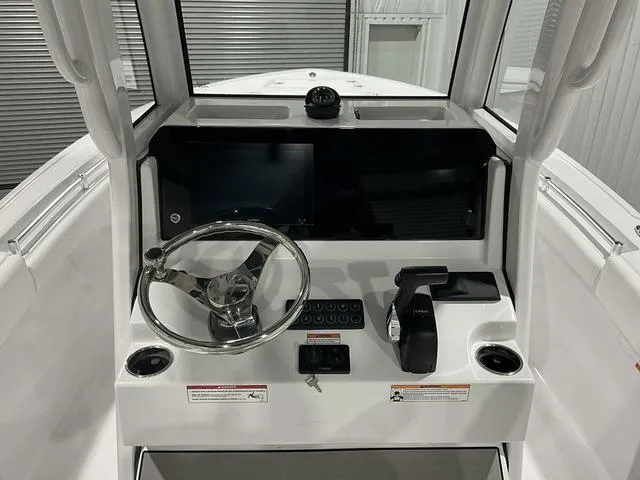 Slide: The Image of Sportsman Open 212 Center Console 2025 - 13