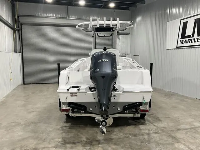 Slide: The Image of Sportsman Open 212 Center Console 2025 - 5