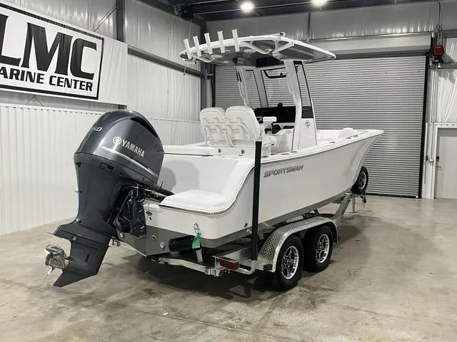 Slide: The Image of Sportsman Open 212 Center Console 2025 - 7