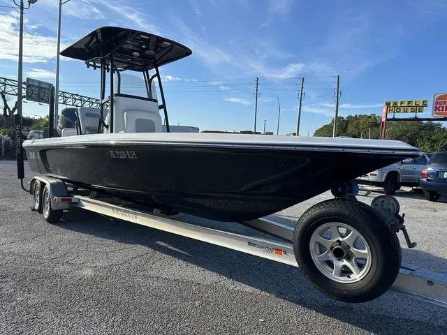 Slide: The Image of Shearwater 25LTD 2017 - 3