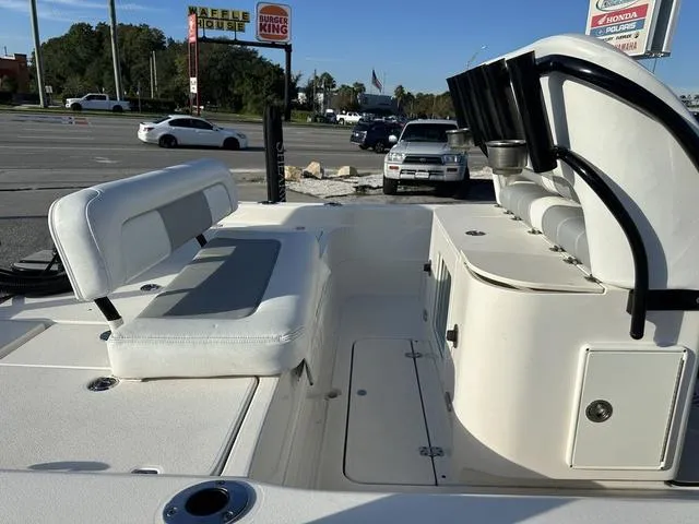 Slide: The Image of Shearwater 25LTD 2017 - 5