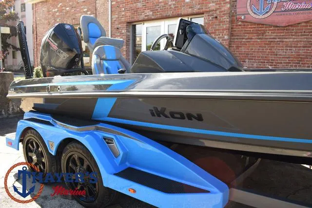 Slide: The Image of Ikon Boats LX21 2025 - 47