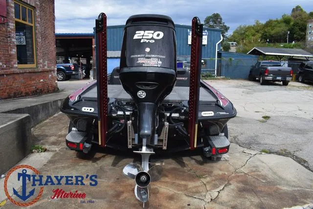 Slide: The Image of 2017 Phoenix Bass Boats 920 ProXP with 250 Pro engine at Thayer's Marine. - 10