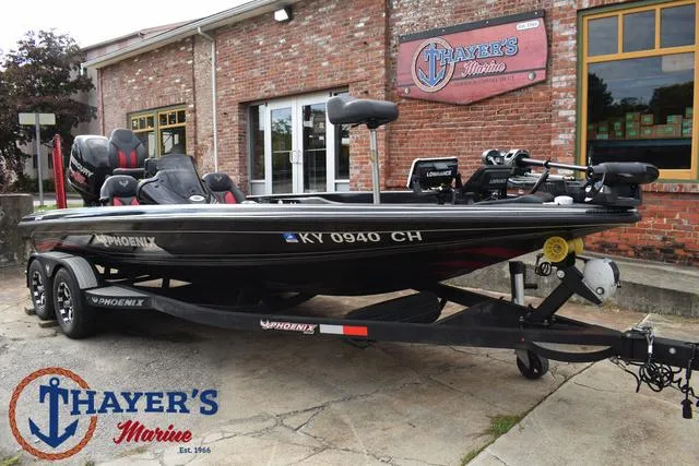 Slide: The Image of 2017 Phoenix Bass Boats 920 ProXP parked at Thayer's Marine dealership. - 40