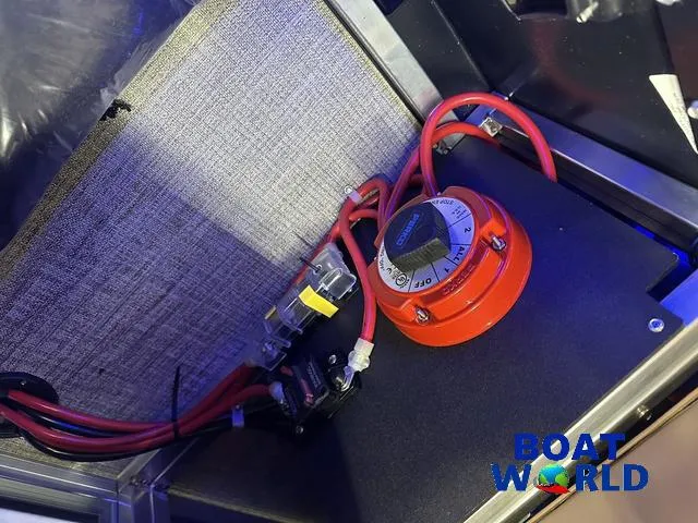 Slide: The Image of Tahoe Cascade 2385 Elite Cruise Tritoon & Honda 4-Stroke 2025 - 36