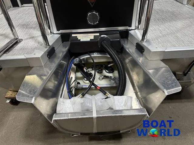 Slide: The Image of Tahoe Cascade 2385 Elite Cruise Tritoon & Honda 4-Stroke 2025 - 47