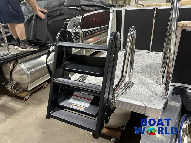 Slide: The Image of Tahoe Cascade 2385 Elite Cruise Tritoon & Honda 4-Stroke 2025 - 49