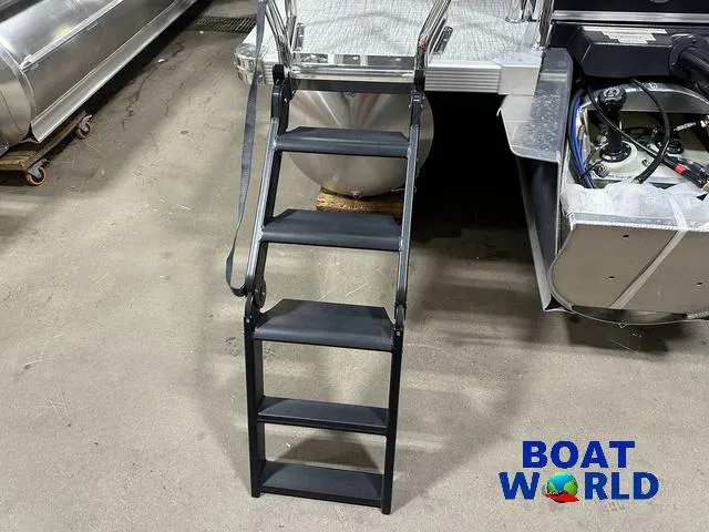 Slide: The Image of Tahoe Cascade 2385 Elite Cruise Tritoon & Honda 4-Stroke 2025 - 50