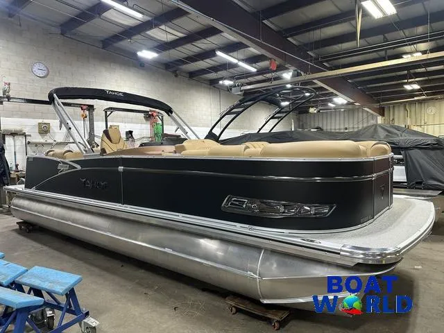 Slide: The Image of Tahoe Cascade 2385 Elite Cruise Tritoon & Honda 4-Stroke 2025 - 55