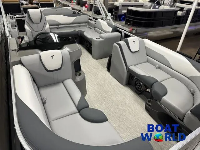 Slide: The Image of Tahoe LTZ 2385 Swingback (VRL) & Honda 4-Stroke EFI 2025 - 32