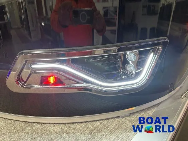 Slide: The Image of Tahoe LTZ 2385 Swingback (VRL) & Honda 4-Stroke EFI 2025 - 34