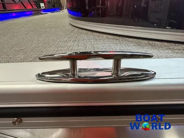 Slide: The Image of Tahoe LTZ 2385 Swingback (VRL) & Honda 4-Stroke EFI 2025 - 35