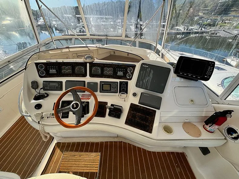 Slide: The Image of Sea Ray 480 Sedan Bridge 1998 - 14