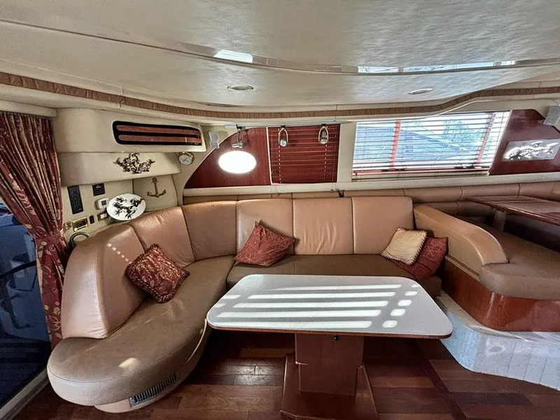 Slide: The Image of Sea Ray 480 Sedan Bridge 1998 - 24