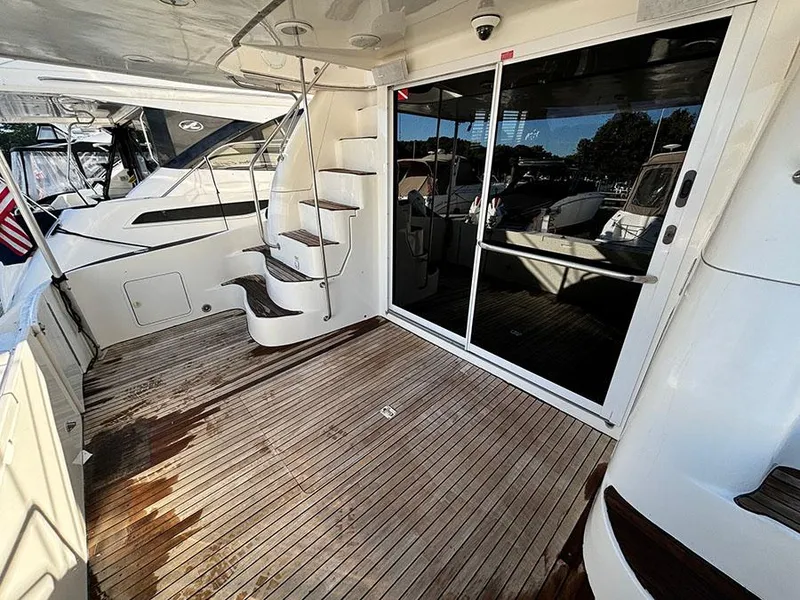 Slide: The Image of Sea Ray 480 Sedan Bridge 1998 - 7