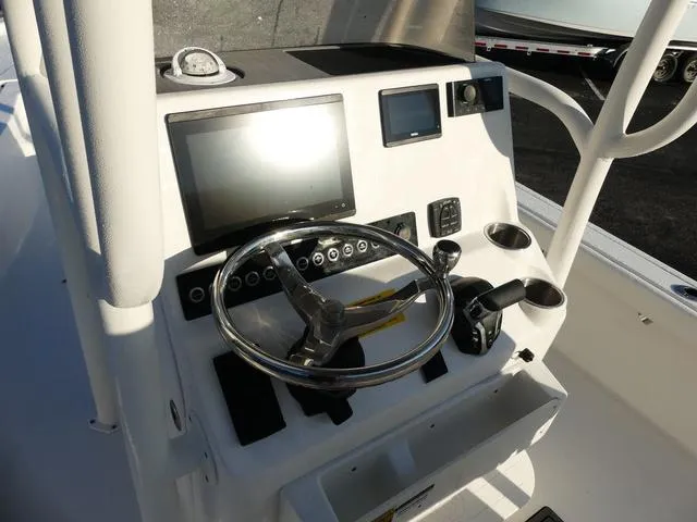 Slide: The Image of Key West 250 Bay Reef 2025 - 11