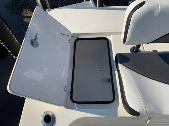 Slide: The Image of Shearwater x22 2025 - 14