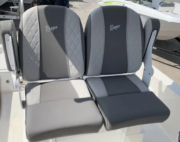 Slide: The Image of Ranger 2360 Bay 2024 - 20