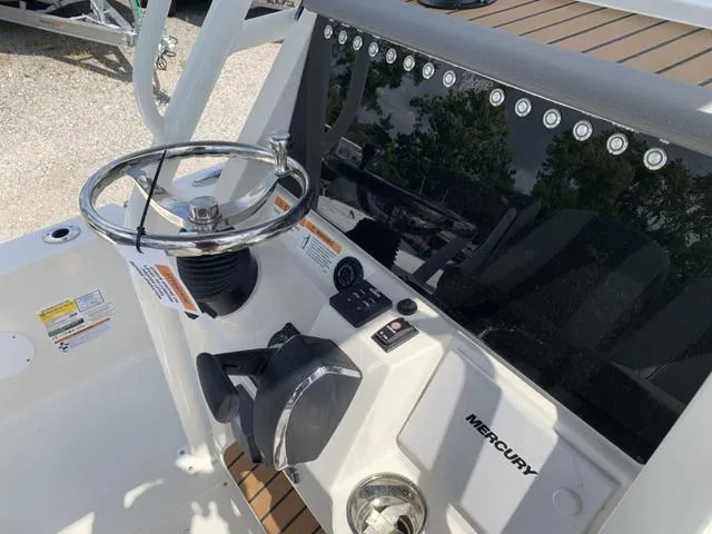 Slide: The Image of Ranger 2360 Bay 2024 - 22