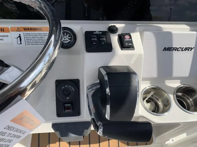 Slide: The Image of Ranger 2360 Bay 2024 - 23