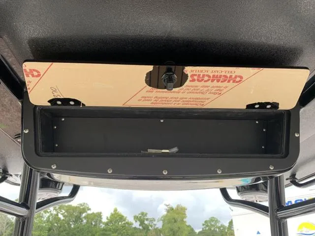 Slide: The Image of Ranger 2360 Bay 2024 - 33