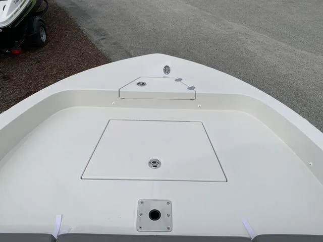 Slide: The Image of Ranger 2360 Bay 2024 - 42