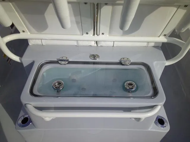 Slide: The Image of Ranger 2660 Bay 2025 - 11