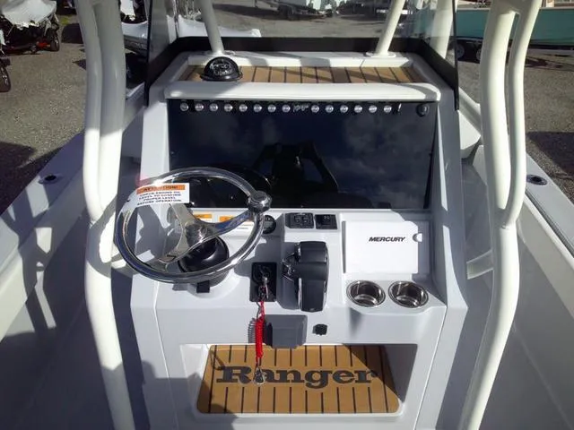 Slide: The Image of Ranger 2660 Bay 2025 - 15