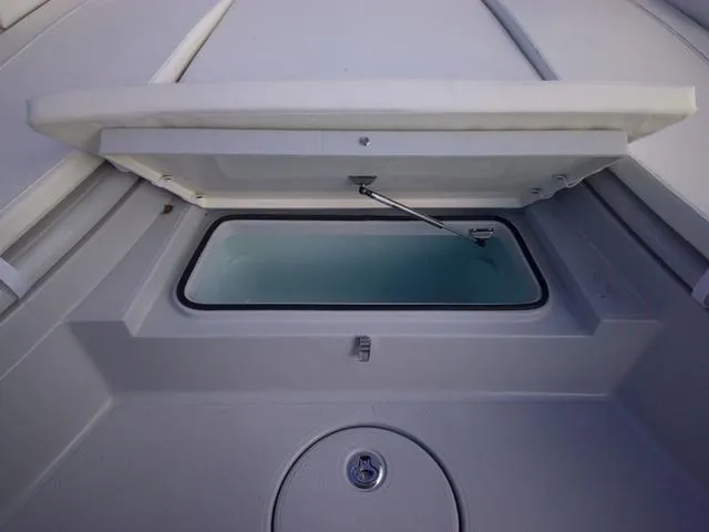 Slide: The Image of Ranger 2660 Bay 2025 - 18