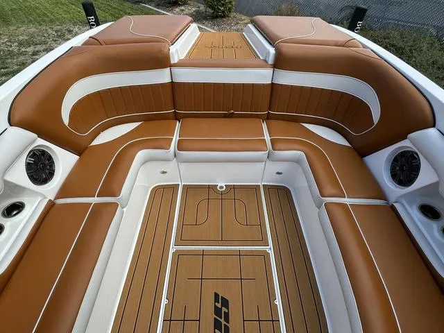 Slide: The Image of Sanger 231 SL 2025 - 14