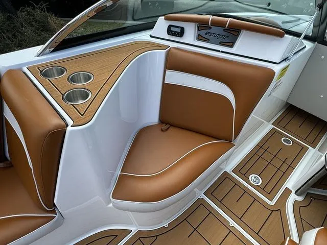 Slide: The Image of Sanger 231 SL 2025 - 15