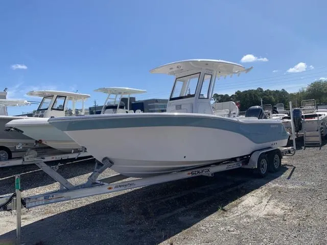 Slide: The Image of Sea Fox 248 Commander 2025 - 7