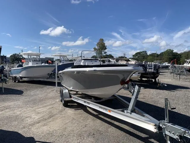 Slide: The Image of Sea Pro 202 Center Console 2025 - 2