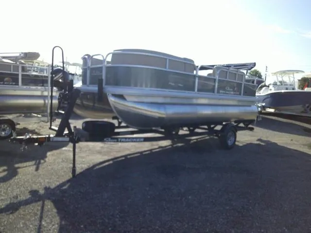 Slide: The Image of Sun Tracker Party Barge 18 2025 - 10