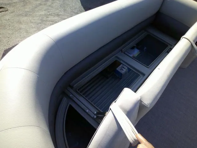 Slide: The Image of Sun Tracker Party Barge 18 2025 - 44