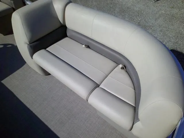 Slide: The Image of Sun Tracker Party Barge 18 2025 - 46