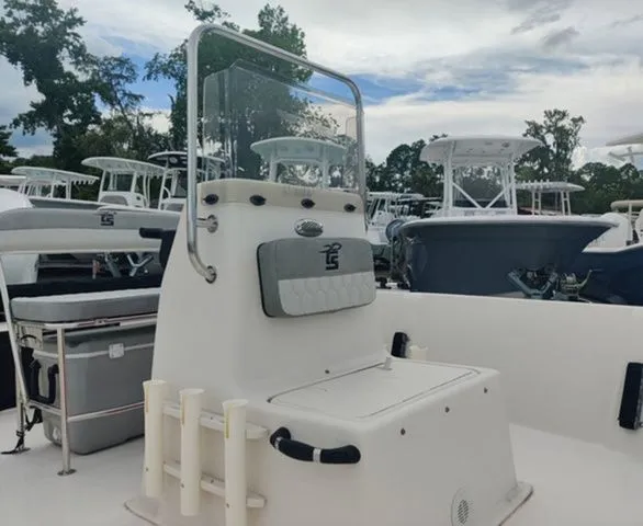 Slide: The Image of Carolina EV198 Sea Skiff 2024 - 14