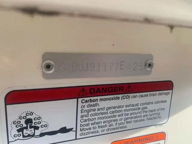 Slide: The Image of Mako Pro Skiff 15 CC 2025 - 14