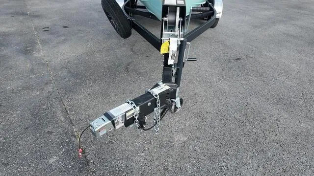 Slide: The Image of Yamaha 222S 2025 - 10