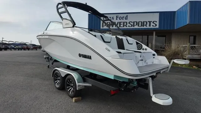 Slide: The Image of Yamaha 222S 2025 - 3