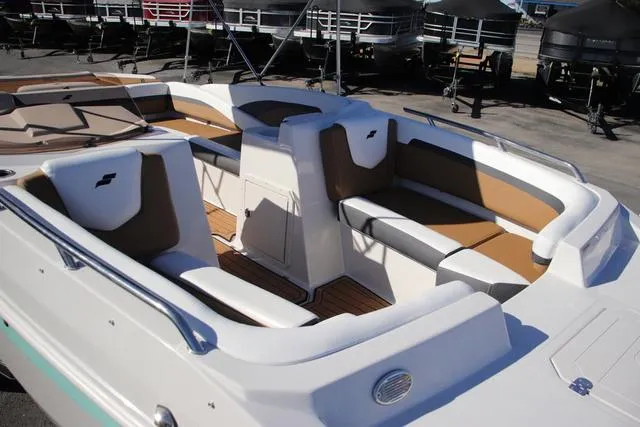 Slide: The Image of Starcraft SVX 211 IO 2025 - 16