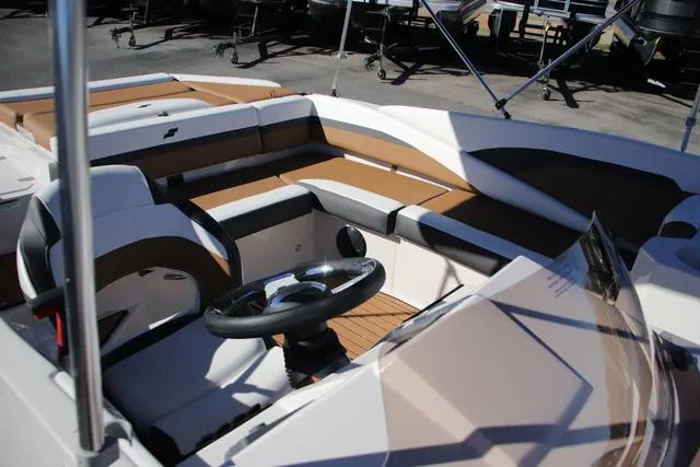 Slide: The Image of Starcraft SVX 211 IO 2025 - 18