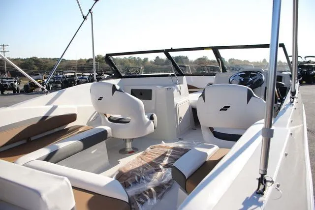 Slide: The Image of Starcraft SVX 230 IO 2025 - 8