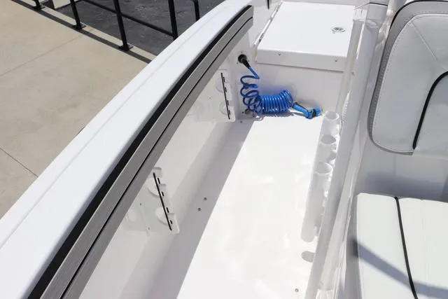 Slide: The Image of Yamaha 195 FSH Sport 2025 - 24